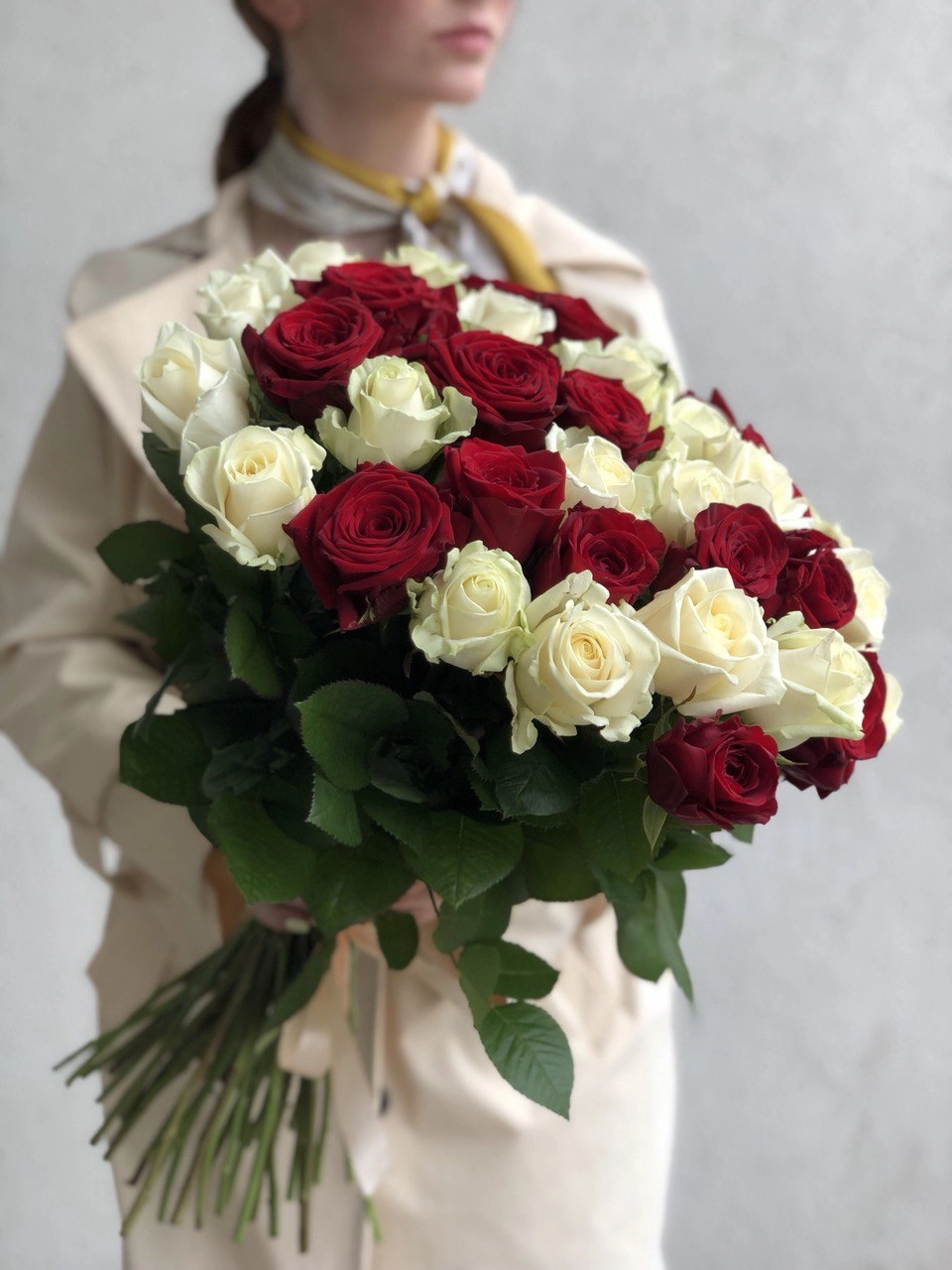 Картинка Букет из 51 розы "Дуо"  60 см