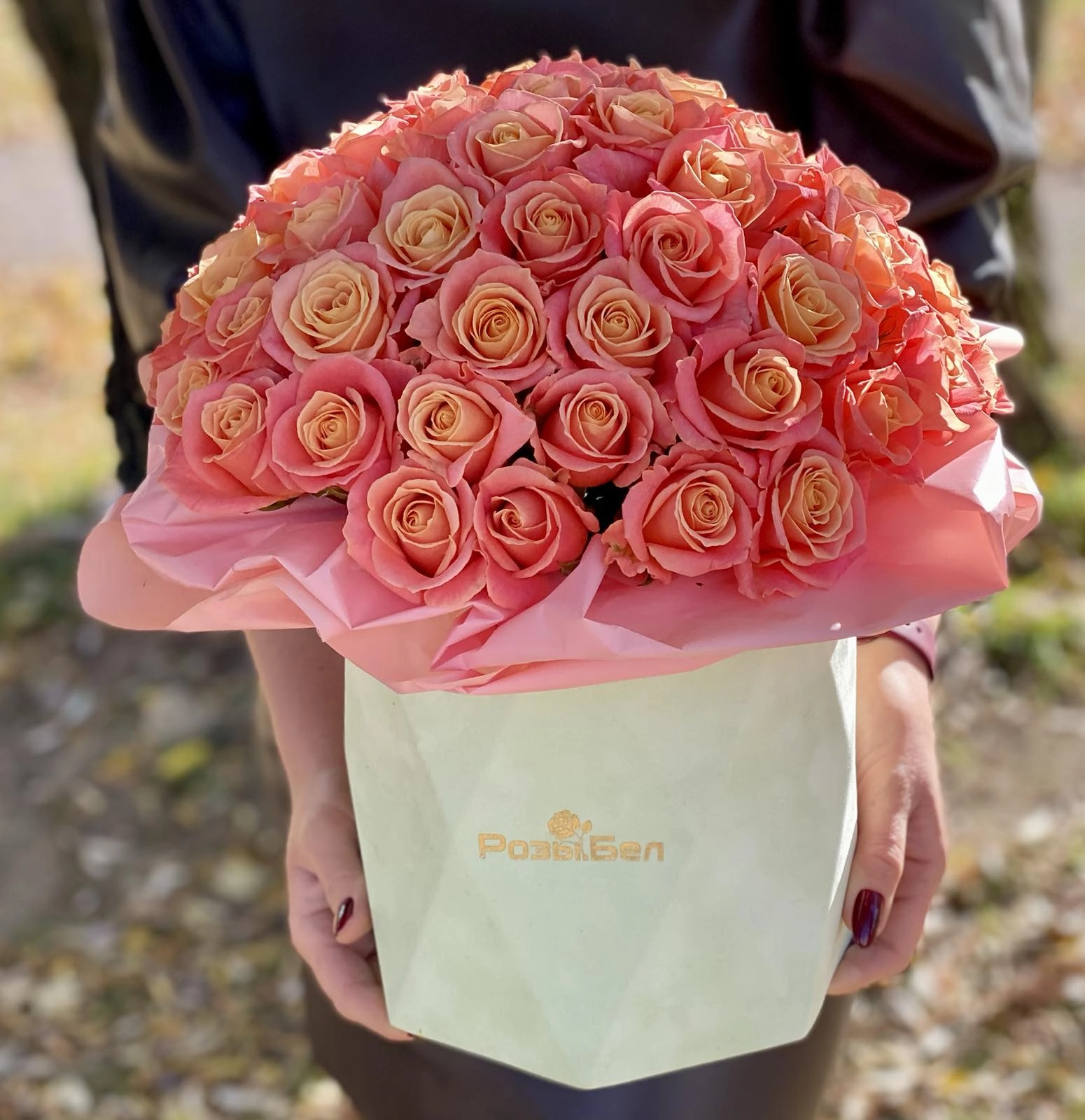 Картинка Коробка "Мисс" из 61 розы