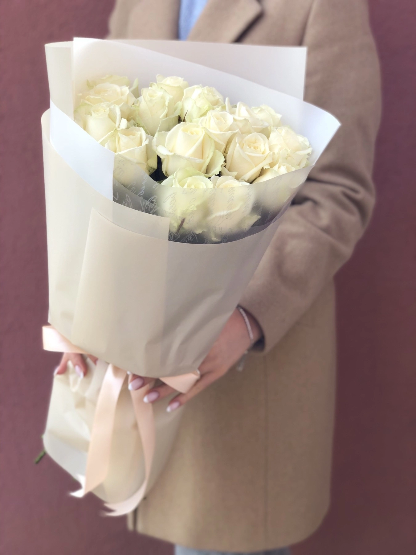 Картинка Букет из 19 роз "Зимний вечер" 40 см