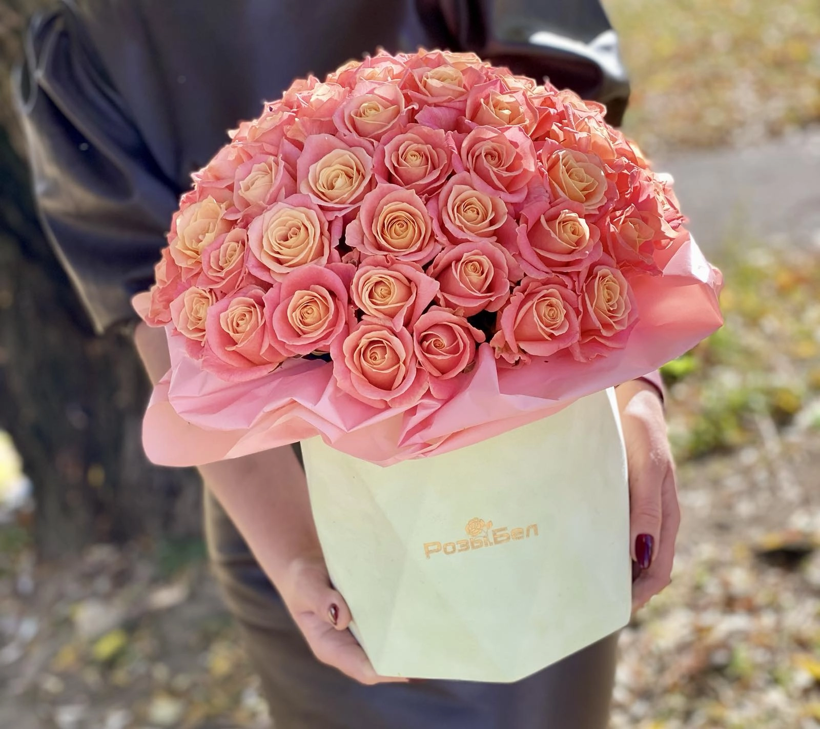 Картинка Коробка "Мисс" из 61 розы