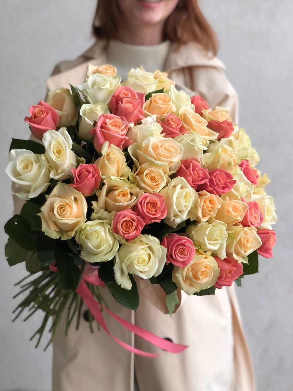 Картинка Букет из 51 розы "Коралловый риф" 40 см