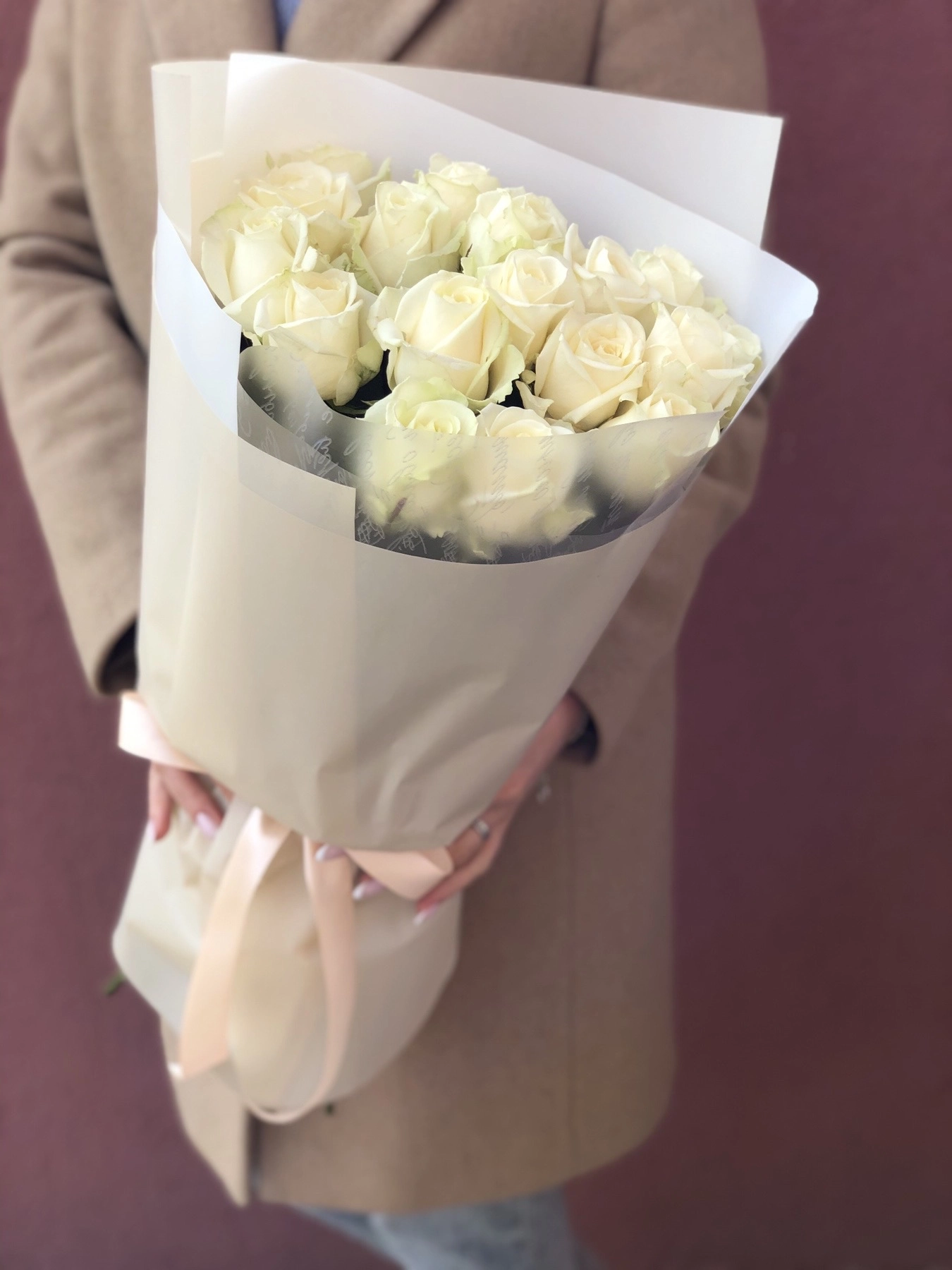 Картинка Букет из 19 роз "Зимний вечер" 60 см