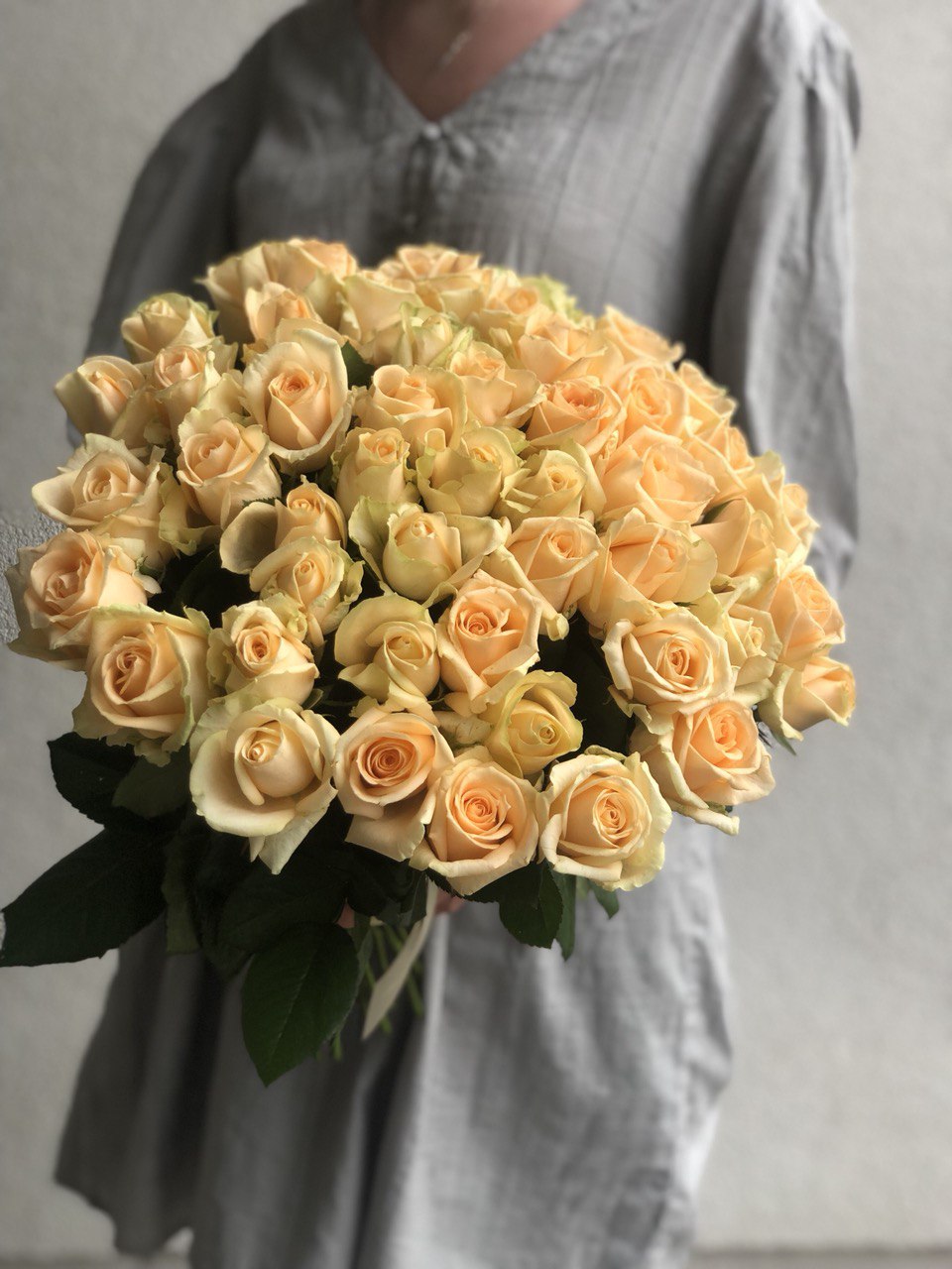 Картинка Букет из 51 розы "Крем"  80 см