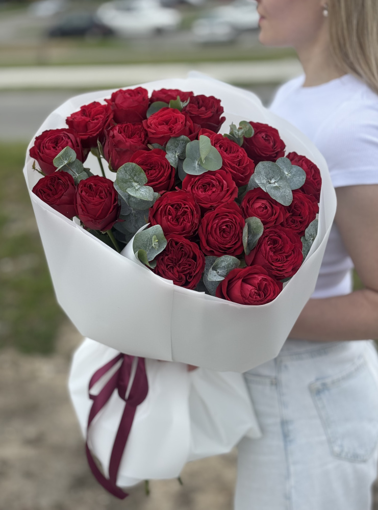 Картинка Букет из 21 розы "Алые паруса" 80см